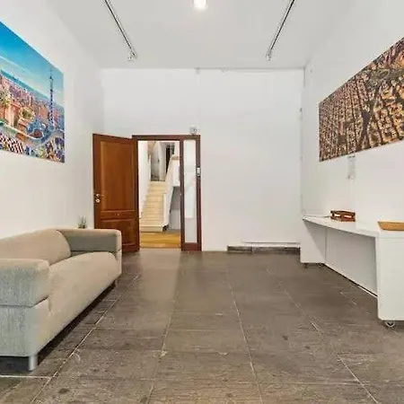 Huge Duplex With Private Garden Next To Ramblas Βαρκελώνη