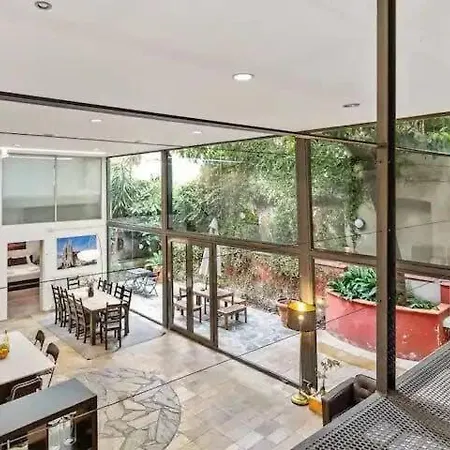 Huge Duplex With Private Garden Next To Ramblas Apartmán Barcelona