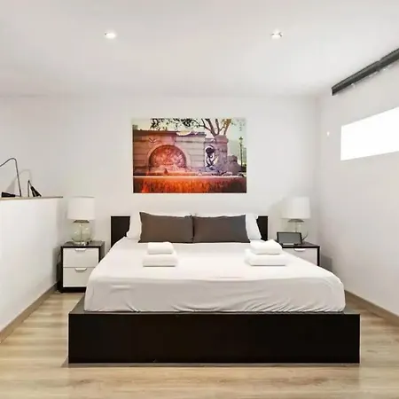 Huge Duplex With Private Garden Next To Ramblas Βαρκελώνη