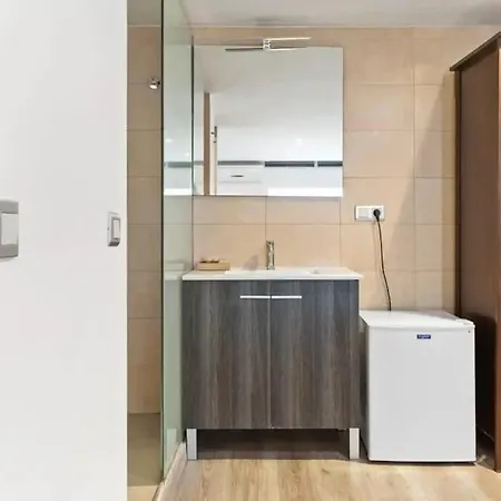 Appartement Huge Duplex With Private Garden Next To Ramblas Barcelona