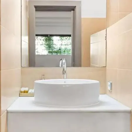Appartement Huge Duplex With Private Garden Next To Ramblas Barcelona