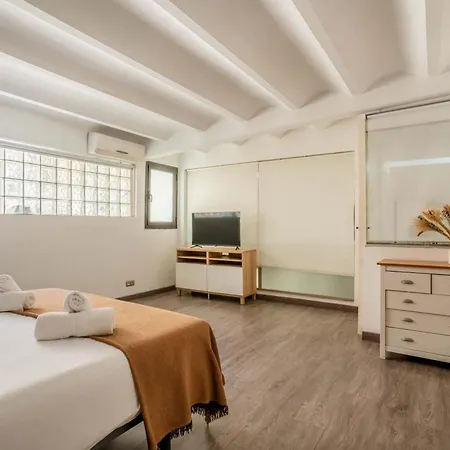 Appartamento The Collection - Private Garden Duplex Next To Lasramblas